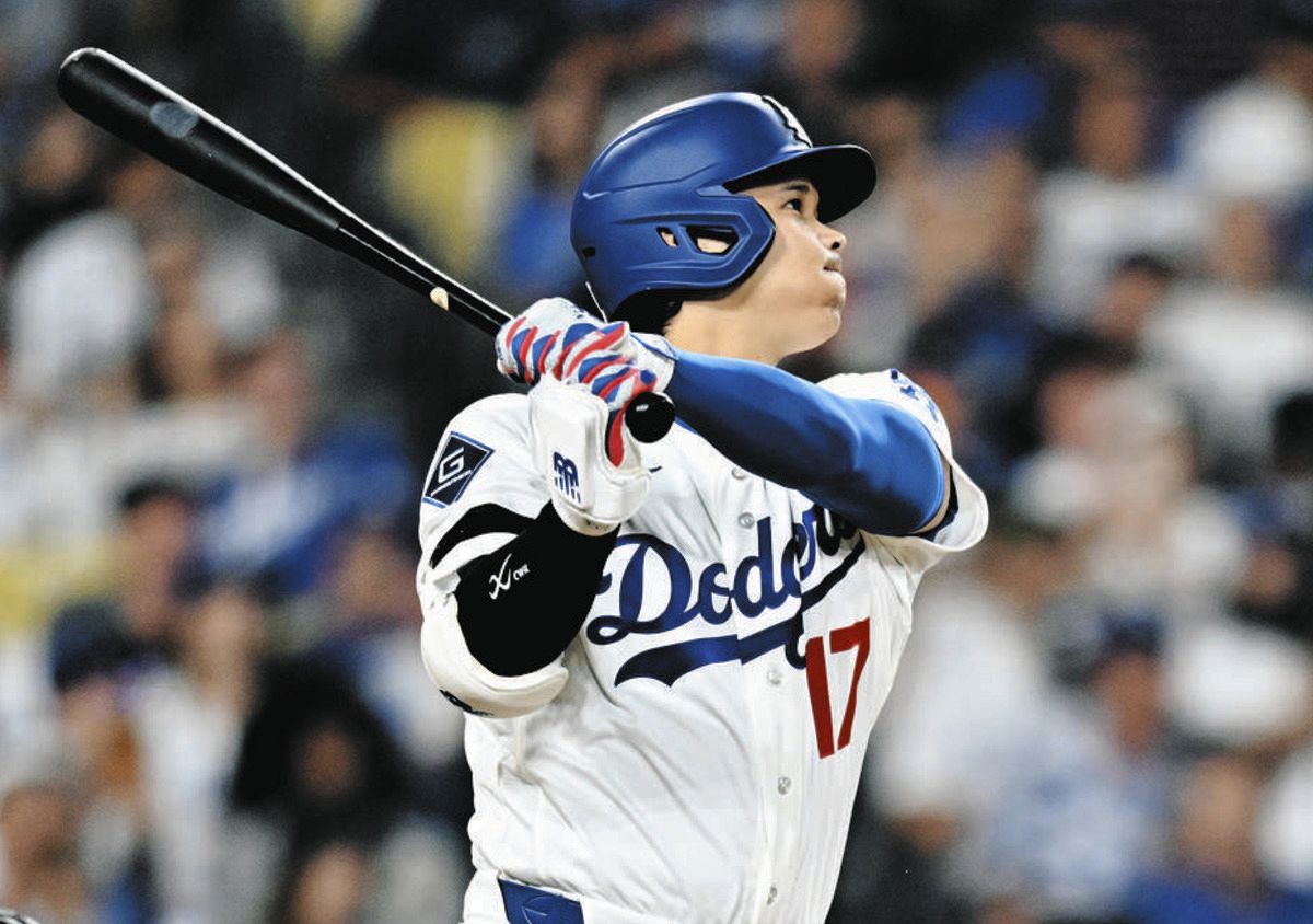 大谷翔平、”悪球打ち”中前打で2戦連続安打 4回チーム初安打、三塁まで