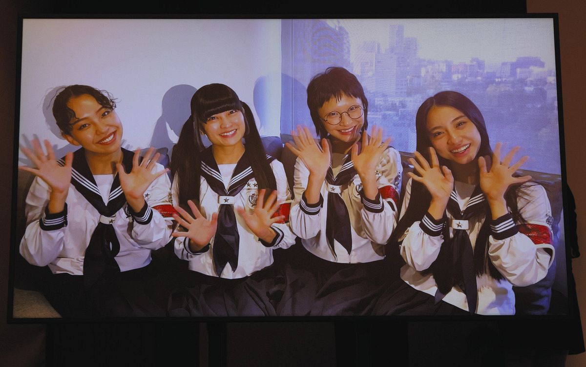 新しい学校のリーダーズ 公式みぢゅの生まれた日記念グッズ マグカップ 超レア！ MIZYU 新しい学校のリーダーズ トレーナー 人気】Members MIZYU(みぢゅ