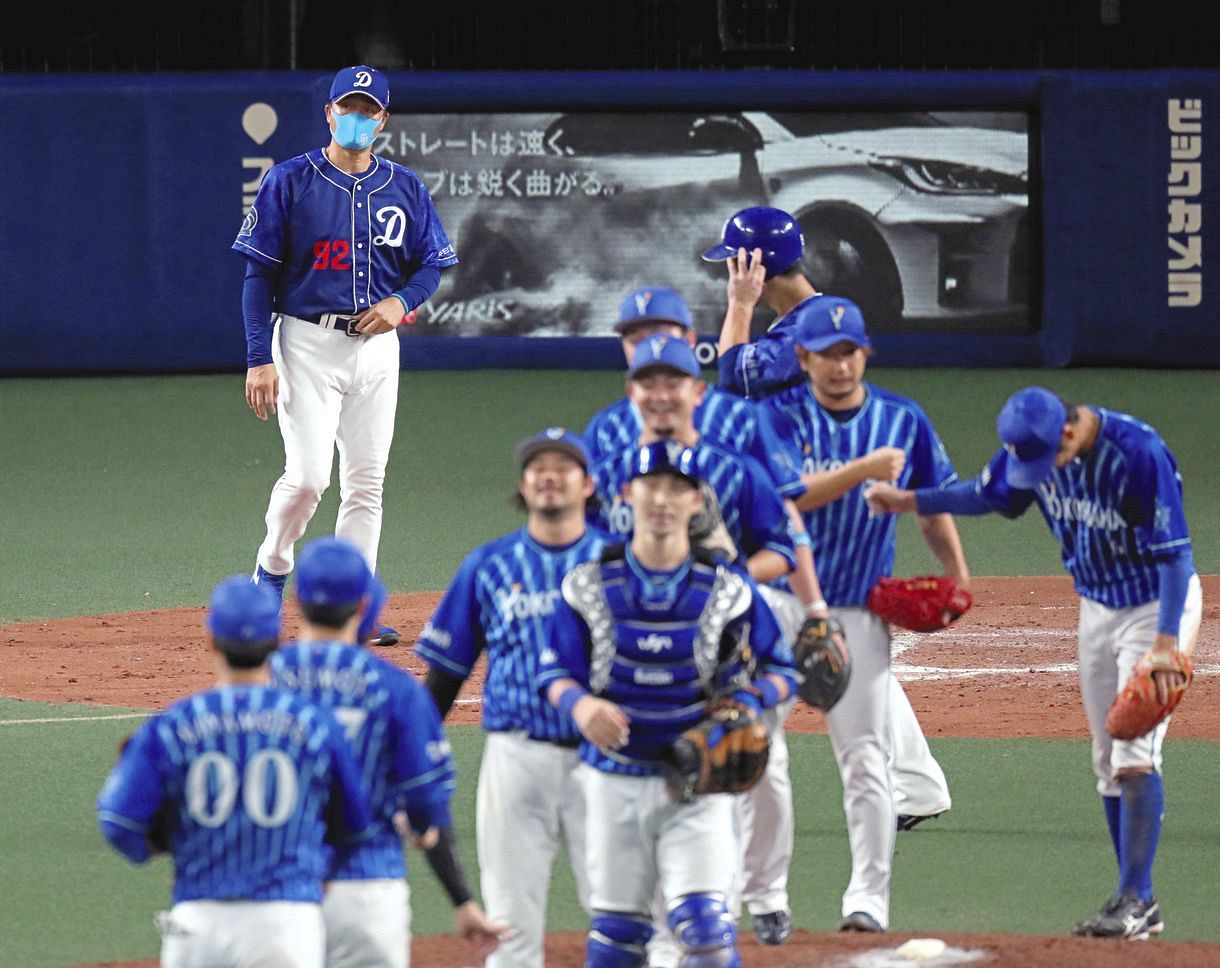 絶対守護神まさかの失点で勝利逃した中日 与田監督 4連投させたくなかった 誤算は8回の福から 中日スポーツ 東京中日スポーツ