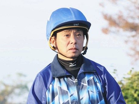 岩田康がJRA1800勝を達成…史上14人目、現役6人目「本当に嬉しいこと。1人だけで積み重ねたわけではなく…」：中日スポーツ・東京中日スポーツ