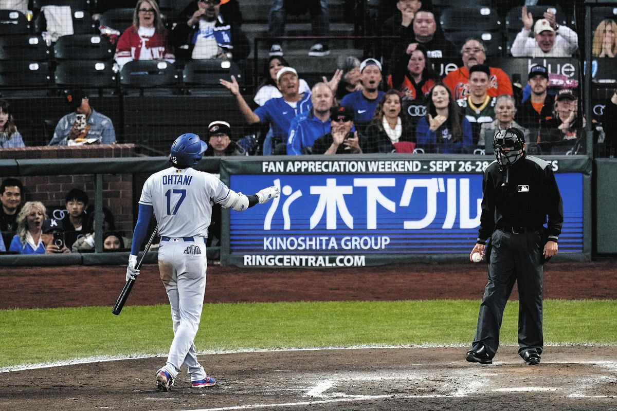 大谷翔平、珍しく感情あらわ…本塁打後の第3打席は見逃し三振 納得いか