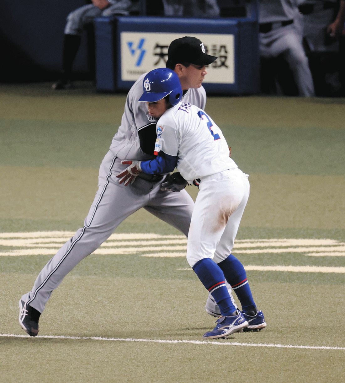 実際の写真複数】忍者・田中幹也、走塁妨害呼んだ…激突のマー君は