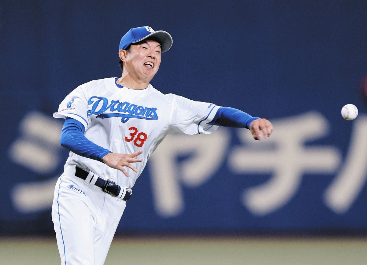 中日・松葉貴大、7イニングを10安打2失点、粘りの投球を見せるも6回に 