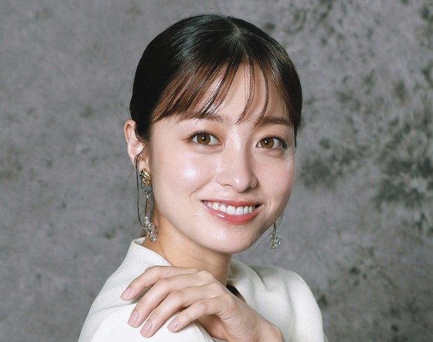 躍動感やばい」橋本環奈、『おむすび』オフショットにファン大興奮