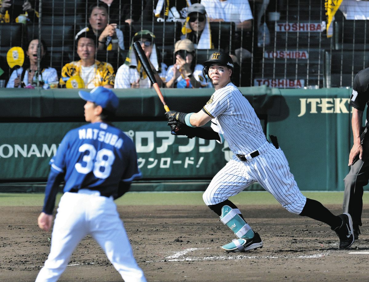 福留孝介の目】阪神・佐藤輝明に見えたランクアップの跡 虎の背番号「8