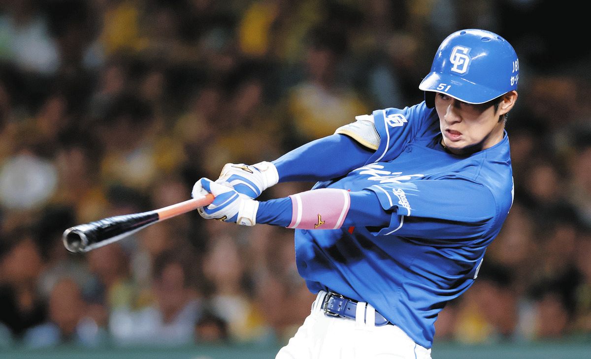 中日ドラゴンズ　上林誠知選手　3点セット Amazon.co.jp: ドリームオーダー CBP03-D06 上林 誠知 中日