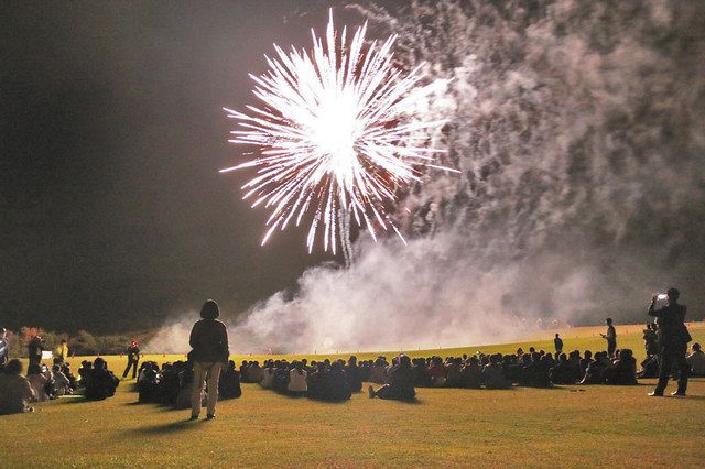 修学旅行思い出に花火 芝政とｊｔｂ サプライズ打ち上げ 日刊県民福井web