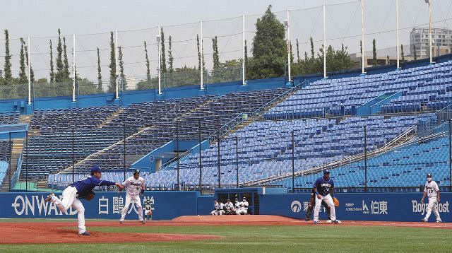 開幕した韓国プロ野球 肉離れ 多発 サムスン落合2軍監督が警鐘 ユニホーム着ると練習期間と感覚違う 中日スポーツ 東京中日スポーツ