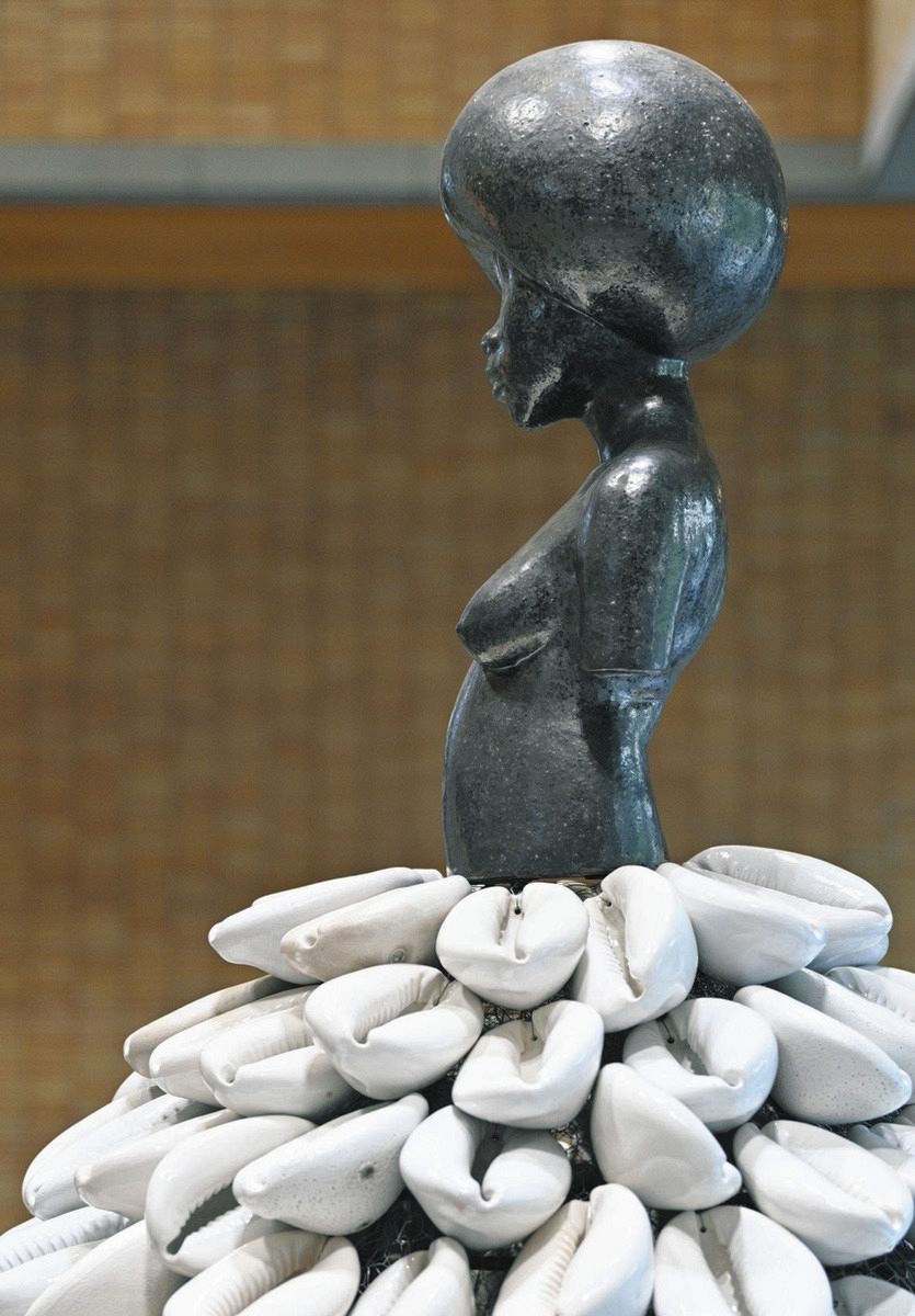 あいち2025＞ 必見の目玉作品 シモーヌ・リー「無題」 現代を映す黒人