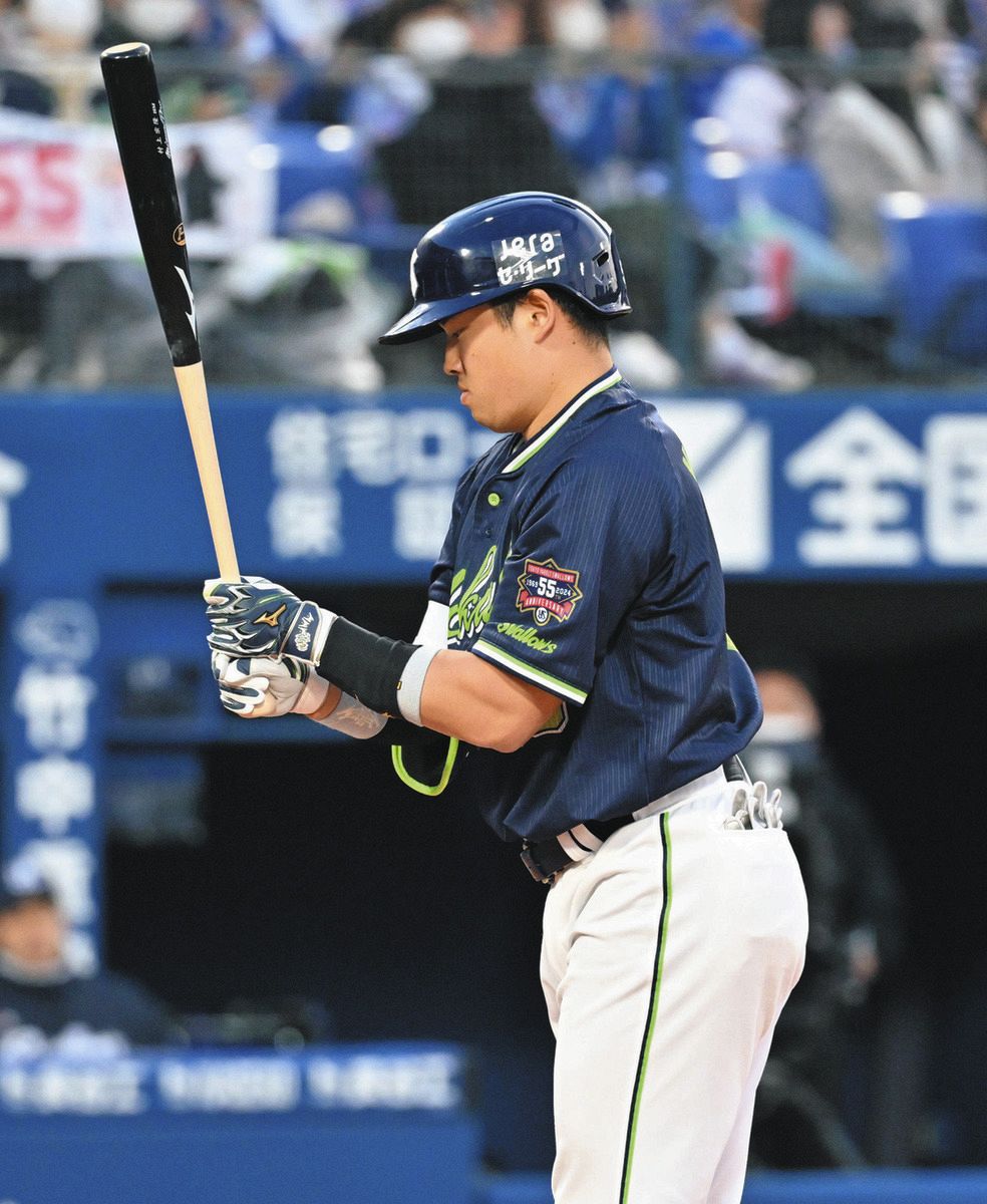 6/22 (土)巨人 VS ヤクルト 一塁側 2階前列 通路側含 2連番 6/22 (土)巨人 VS ヤクルト 一塁側 2階前列 通路側含 2連番