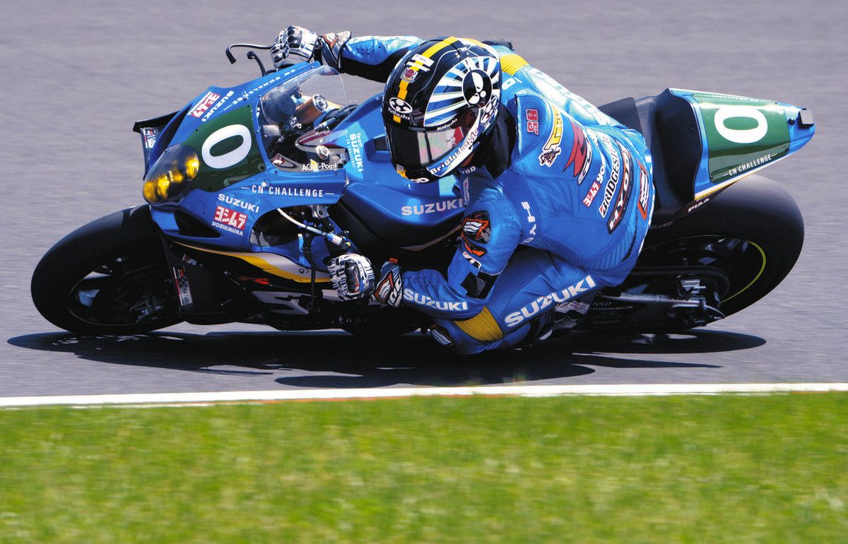 鈴鹿8耐で強豪と競り合い7位、チームスズキはただ速いだけじゃない