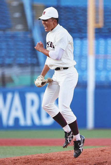 早大 早川12奪三振完封 小宮山監督 年に1人のサウスポー スカウト陣も絶賛 5球団ぐらい競合に 中日スポーツ 東京中日スポーツ