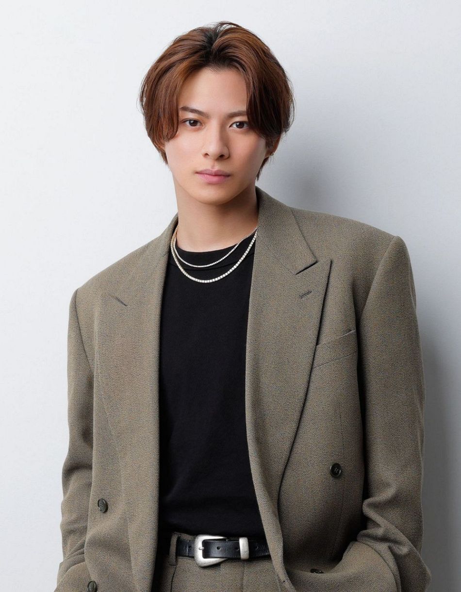 Number＿i 平野紫耀、パリのLVショーに向かうオフショット反響 「ずっと見てられる」「セレブでスターすぎる」：中日スポーツ・東京中日スポーツ