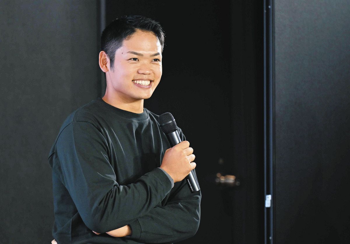 [分享] 根尾昂 改穿中日龍隊30號球衣