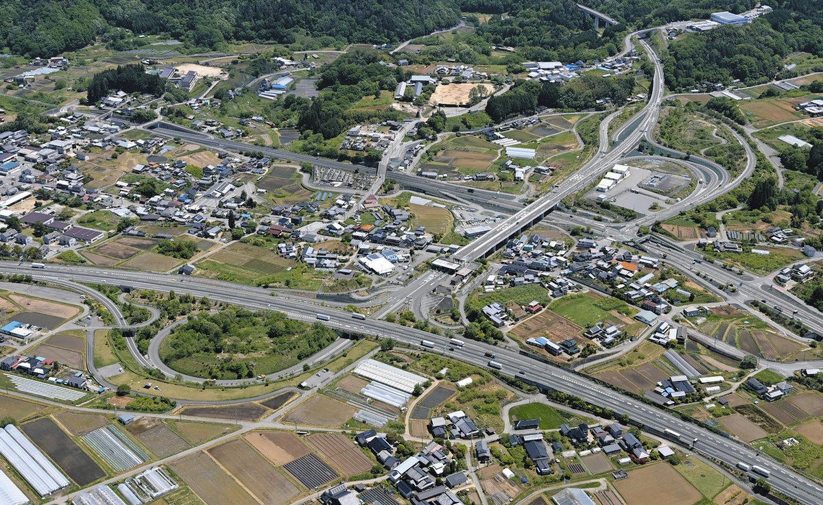 飯田 山本 安い 観光