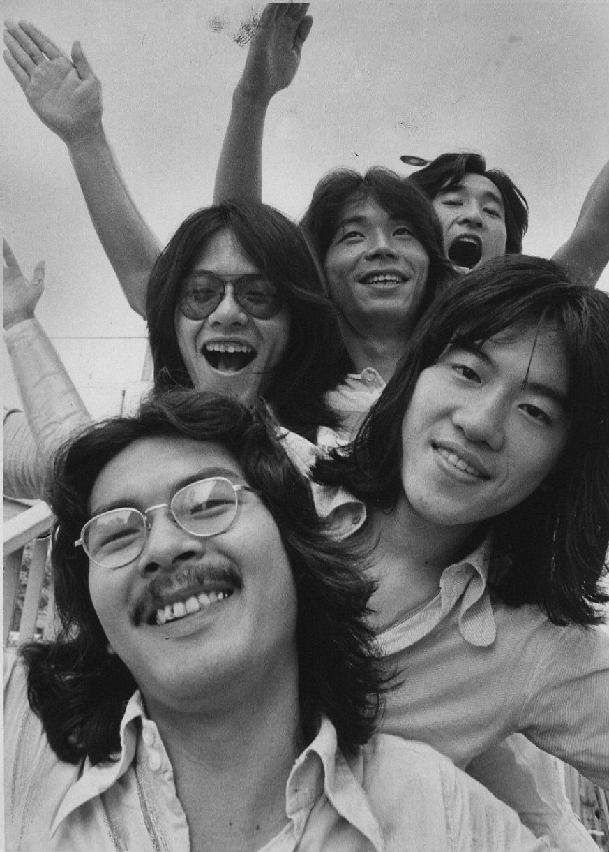 チューリップ』初期メンバーのベース、吉田彰さん死去 75歳 ドラム