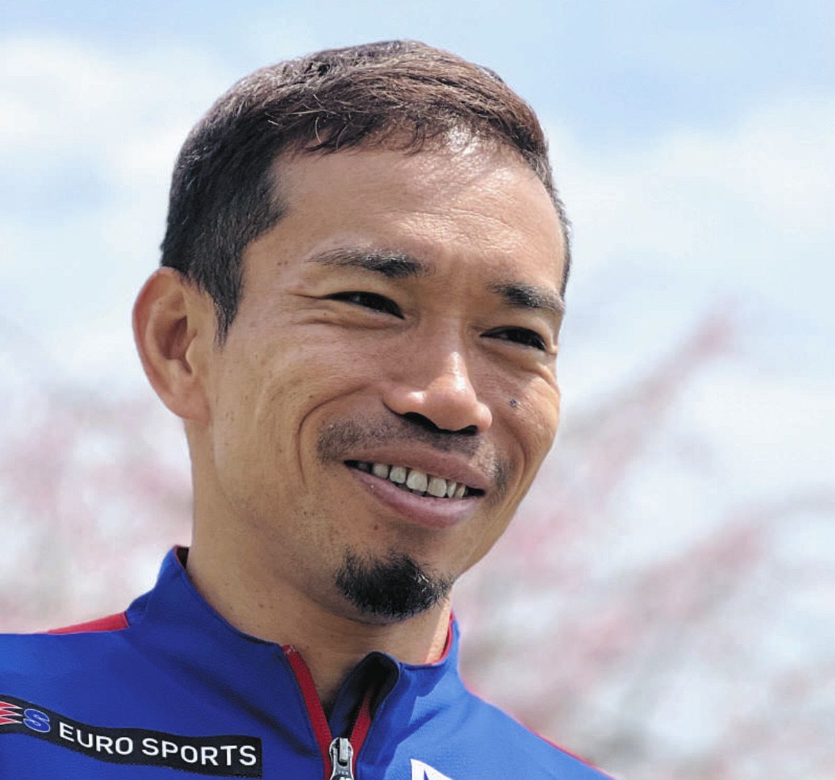 【FC東京】長友佑都、今季限りでの引退表明の長谷部誠へ「ハセさんこそ真の侍で、僕の見本」第2の人生にも期待：中日スポーツ・東京中日スポーツ