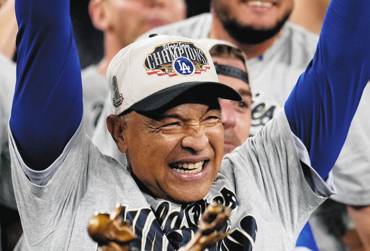 ドジャース・ロバーツ監督、最優秀監督賞での得票ゼロ、落選にネット