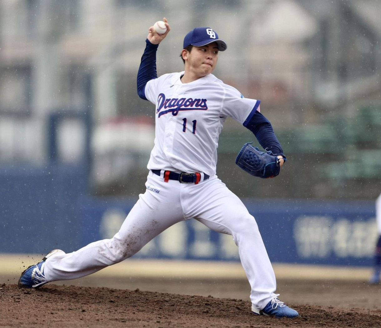 中日1位・中西聖輝、公式戦「三振、三振、遊ゴロ」デビュー ファーム