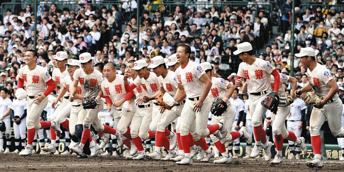 決勝進出の智弁学園、27校目の春通算20勝、小坂監督は現役単独3位の春