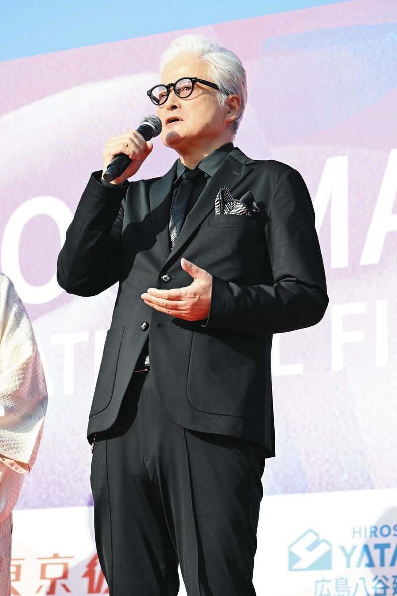 ◇窪塚洋介、陣内孝則、南果歩、田中麗奈…豪華ゲストがレッド