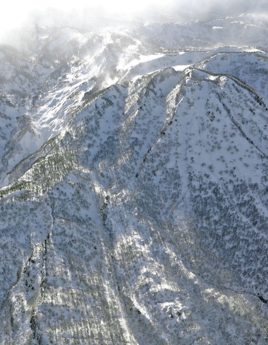 雪崩 