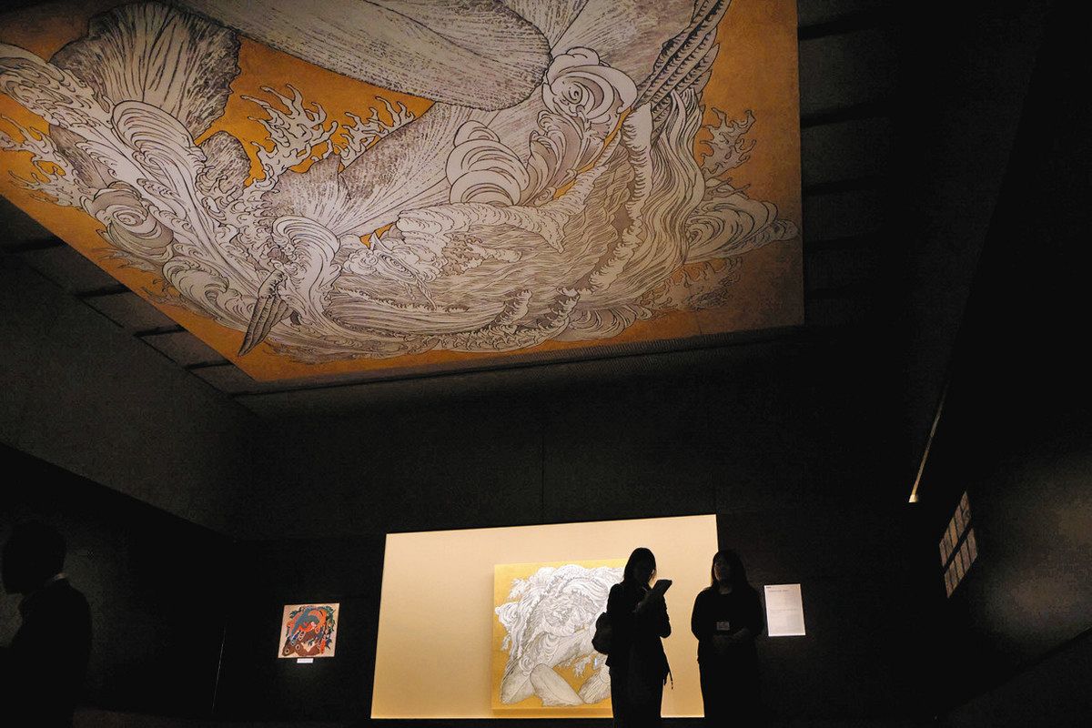 北斎の幽玄世界を再構築 小布施で特別展、福田さん天井絵合体：中日新聞Web