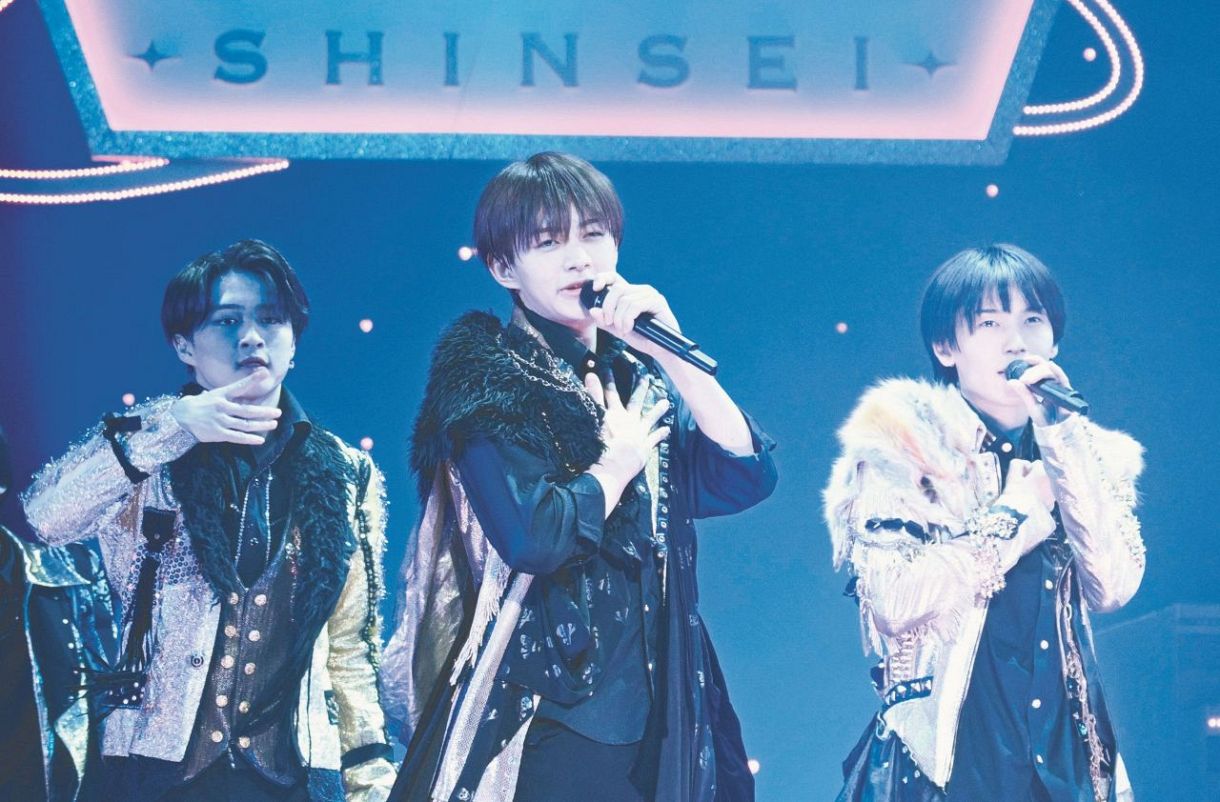 大先輩「少年隊」のDNA”注入”！ STARTOのフレッシュなジュニア27人が