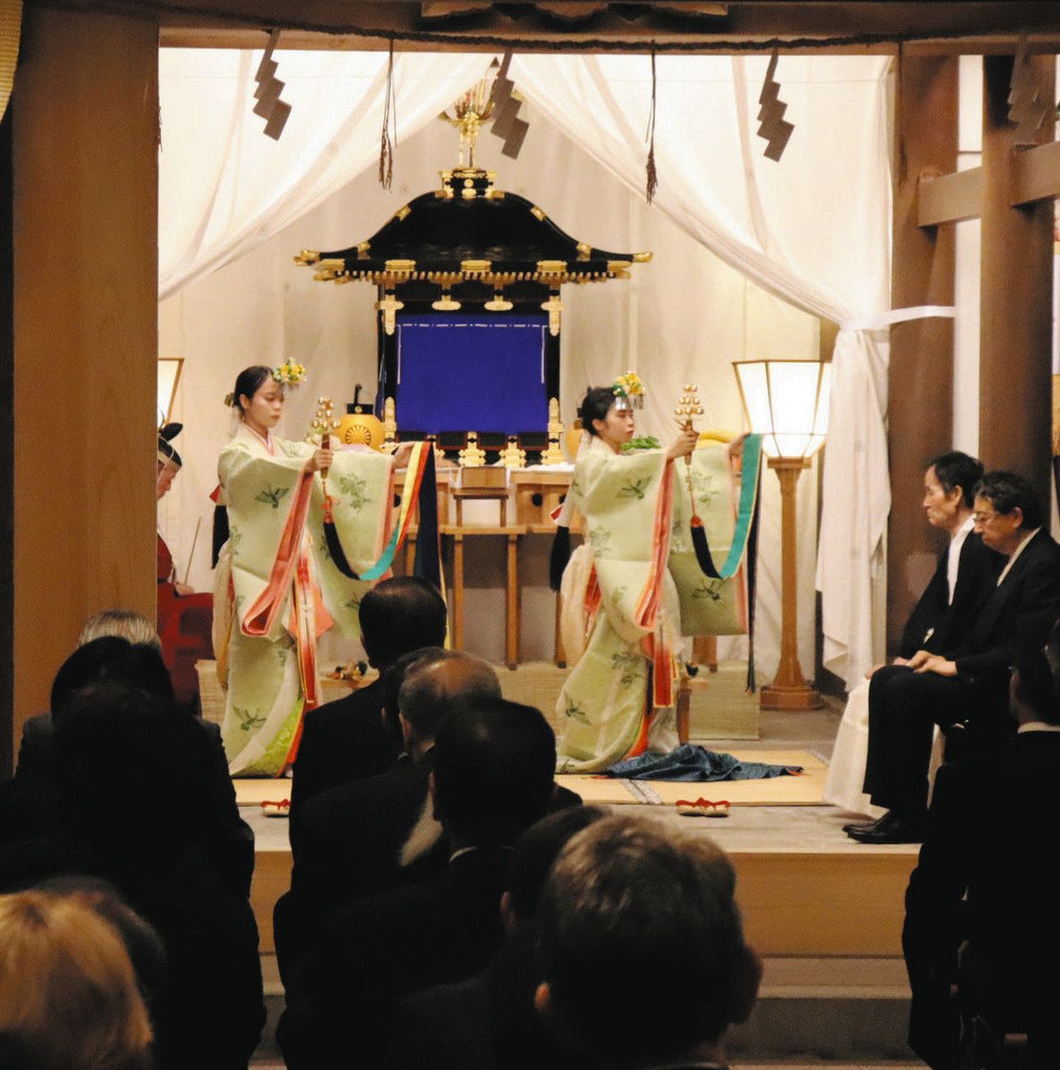 42年ぶり ご神体移す 射水神社 本殿修繕で：北陸中日新聞Web