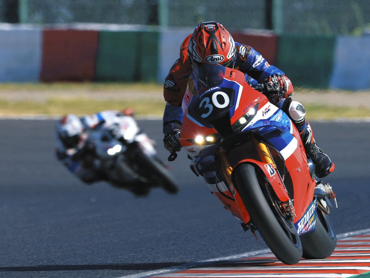 鈴鹿8耐】「去年よりも全然暑い」ホンダHRCの高橋巧が猛暑を嘆く