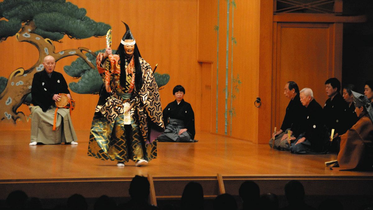 能舞台誕生50年、狂言も上演 福井で恒例の舞台初め:中日新聞Web