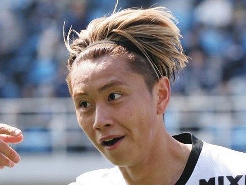 60枚限定　シリアル付き　荒木遼太郎選手　U-23日本代表直筆サインカード 60枚限定 シリアル付き 荒木遼太郎選手 U-23日本代表直筆サイン