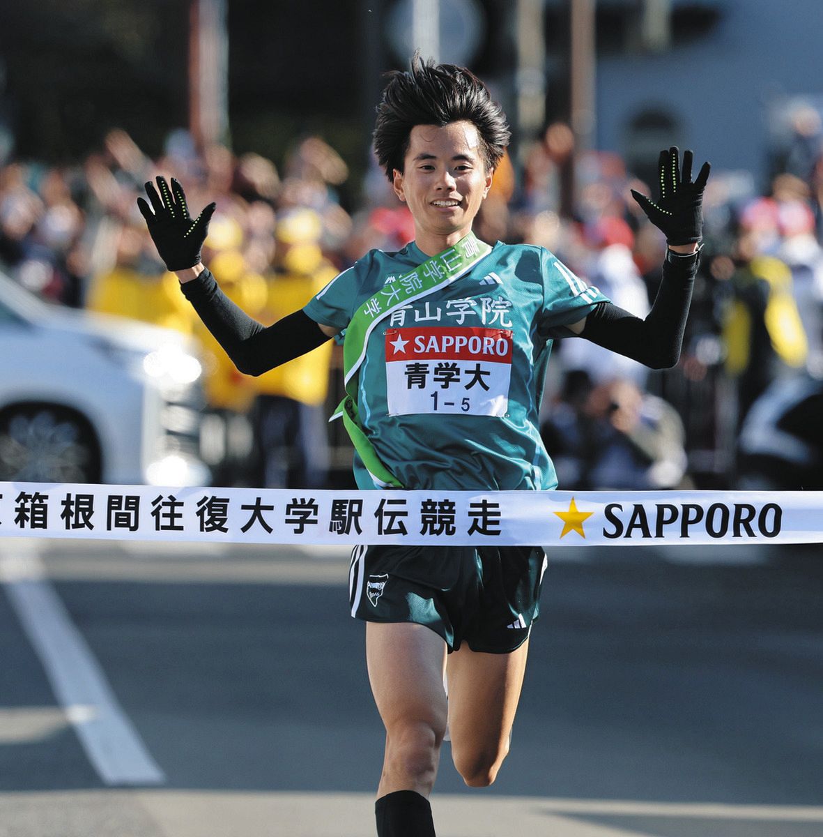 箱根駅伝、青学大が往路V 1区10位スタートも徐々に順位上げ…5区の若林