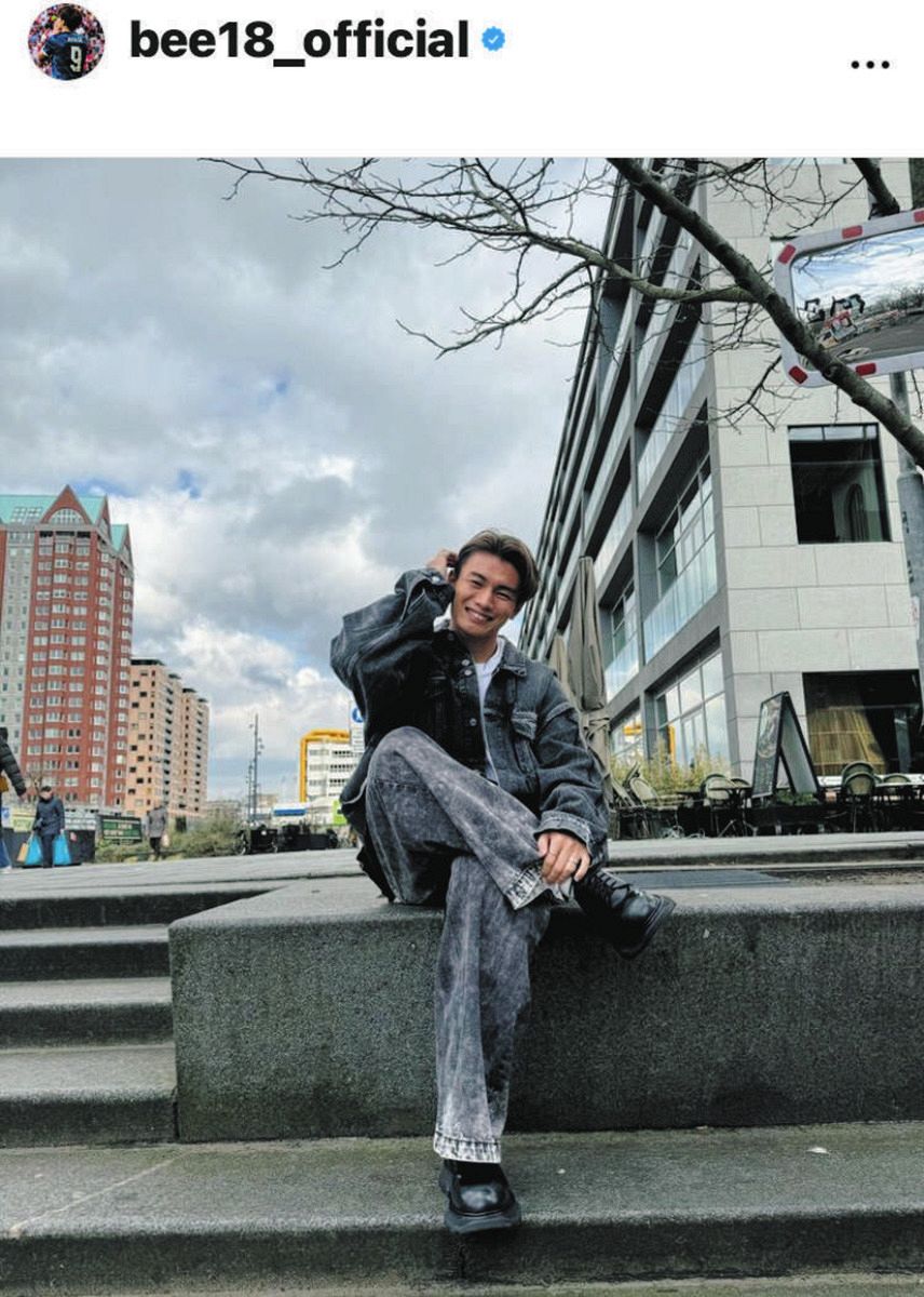 ◇上田綺世、”モデルすぎる”休日の一幕【写真】：中日スポーツ・東京中