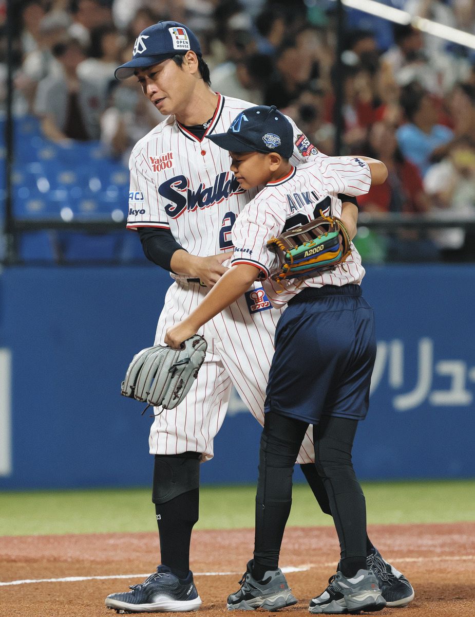 ヤクルト　青木宣親選手　引退記念 ヤクルト・青木宣親選手 引退試合 [写真特集3/41] | 毎日新聞
