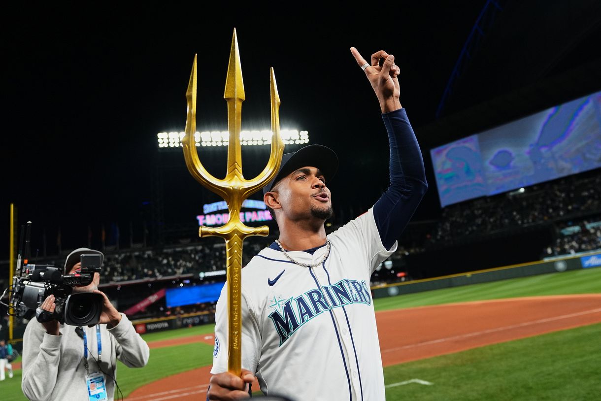 直筆　本物　オーストラリア　Aリーグ　セントラル　コースト　マリナーズ 直筆 本物 オーストラリア Aリーグ セントラル コースト