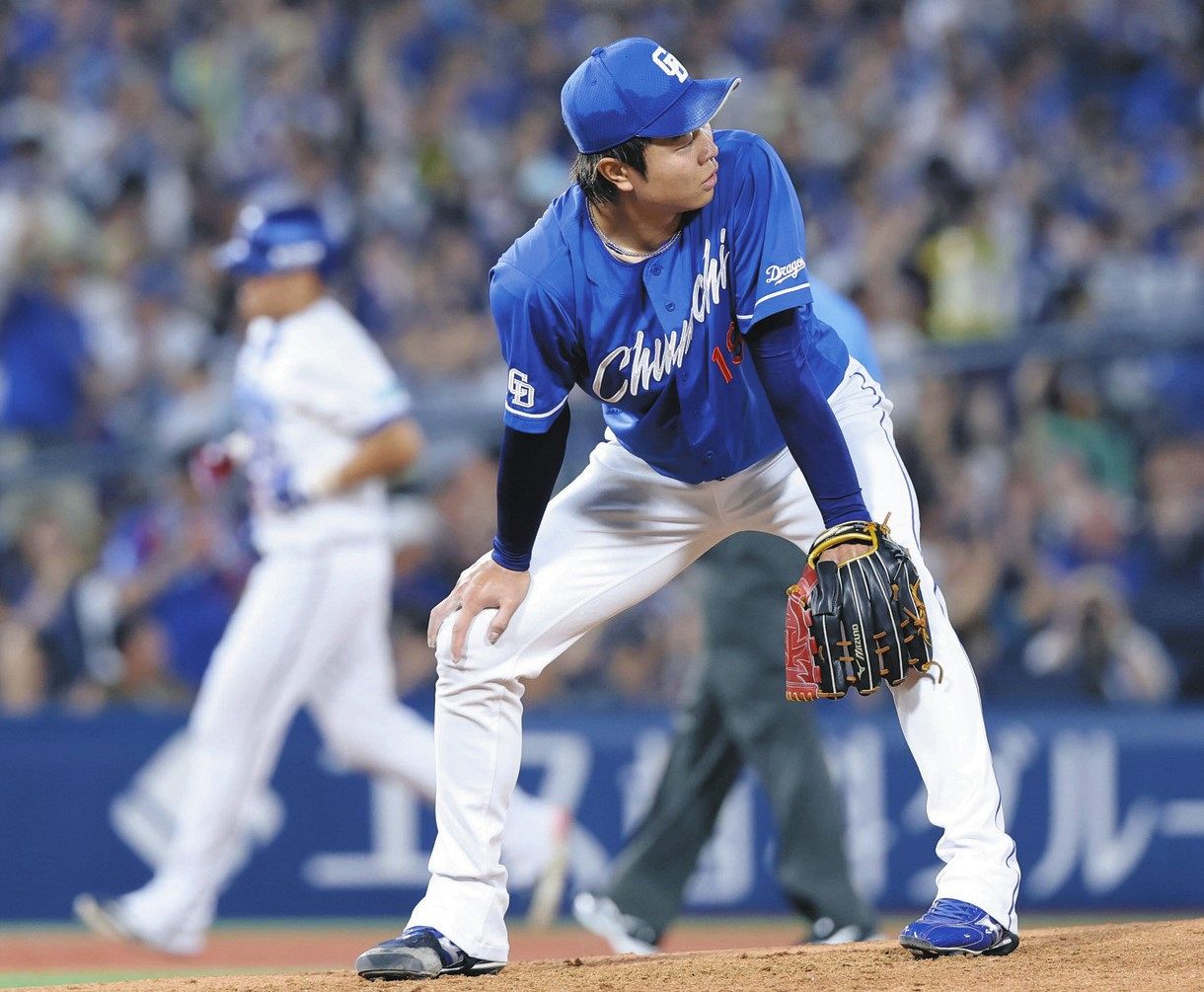 旭川大学硬式野球部　ジャンバー　Vジャン　帽子 旭川大学硬式野球部 ジャンバー Vジャン 帽子 旭川大学硬式野球