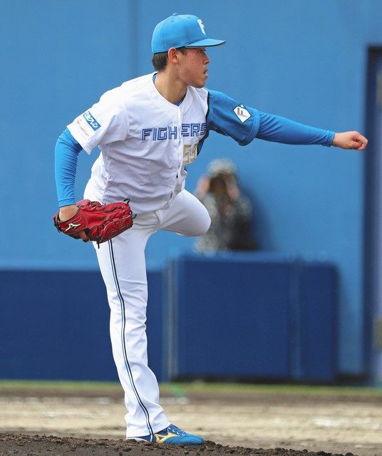 日本ハム ２年目の18歳左腕 根本が幻惑投球でローテ入りアピールの３イニング無失点 中日スポーツ 東京中日スポーツ