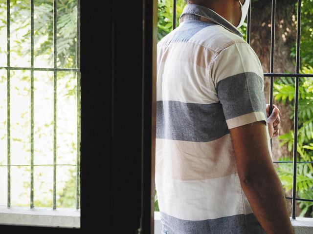 Eyes フォトジャーナリスト 安田菜津紀さん 難民申請者の権利 中日新聞web