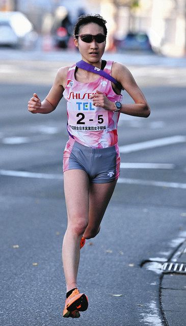 小学生　マラソン大会盗撮 全日本実業団女子駅伝、資生堂が大会新で２度目のＶ ：中日新聞Web