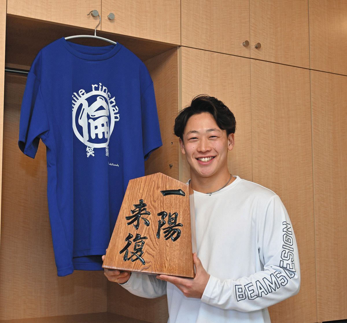 ドラゴンズ新人選手が「昇竜館」入寮 ゴリラのぬいぐるみは誰の私物