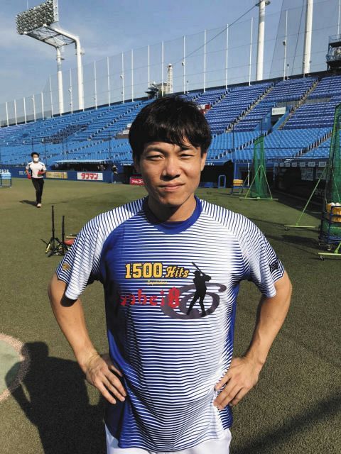 大島洋平1500本安打記念Tシャツ - その他