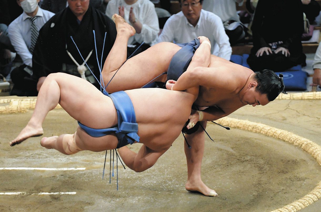 豊昇龍、5連勝で大関初Vへ着実に前進 「いいライバル」若隆景に捨て身