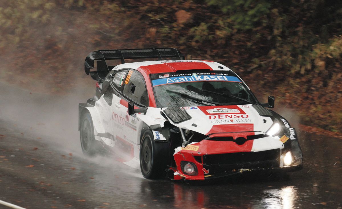 写真特集】ラリージャパン2日目、勝田貴元が9位後退 クラッシュ