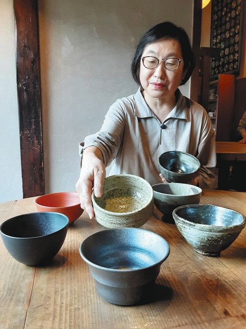 作家競作の常滑焼でフレンチを 県国際見本市でミシュランシェフ提供 中日新聞web