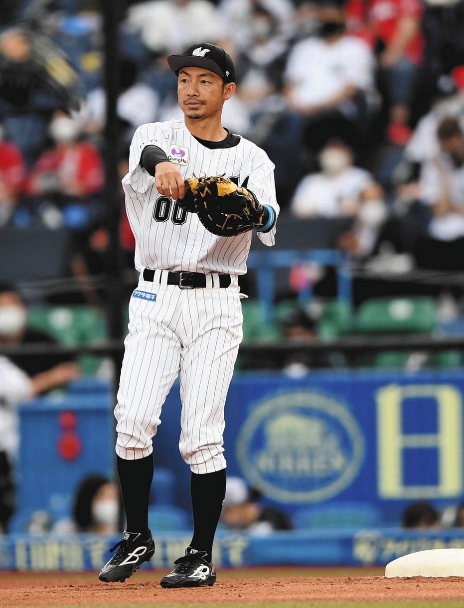 ロッテ鳥谷敬が痛恨ファンブル 同点許すきっかけに…GG賞5度の名手も