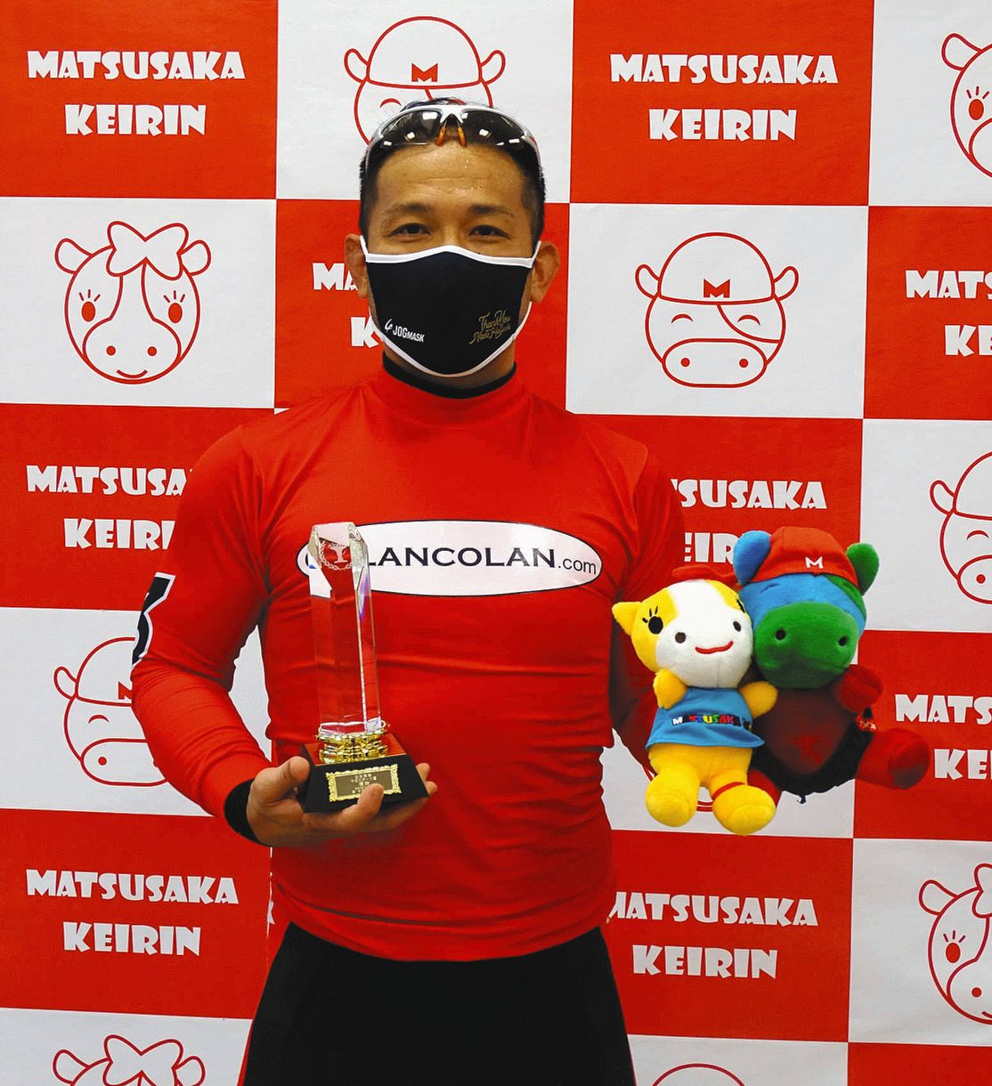 番手から踏み込み中日スポーツ賞を制した吉田敏洋