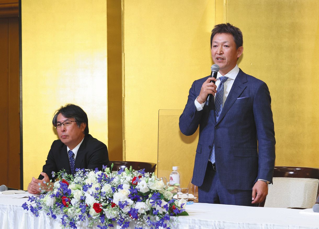 中日】立浪和義新監督が第一声「私に与えられた使命はとにかくチームを強くする」「そのためには妥協はしません」力強く所信表明：中日スポーツ・東京中日スポーツ