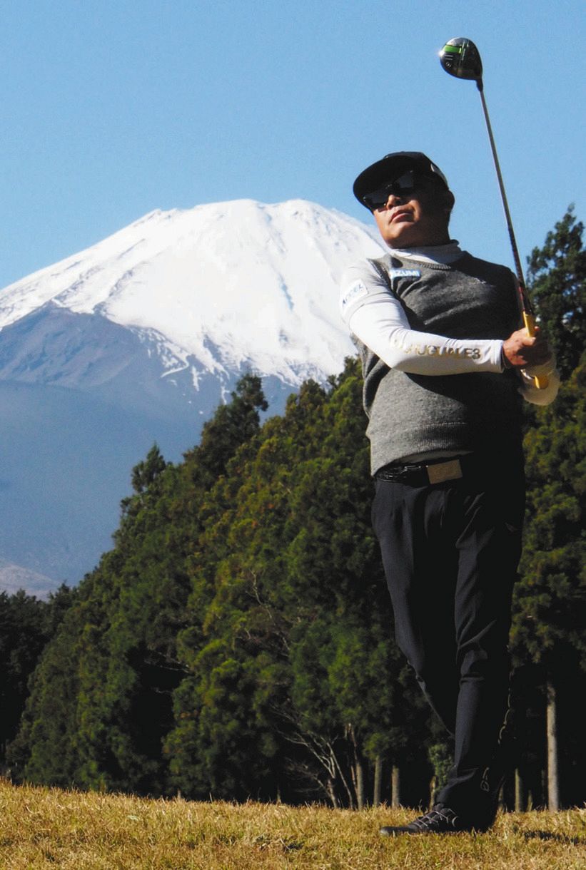 48歳片山晋呉、最大瞬間風速15.8mを切り裂き1イーグル2バーディー「この風の中、僕としては最高」【三井住友VISA太平洋マスターズ】:中日