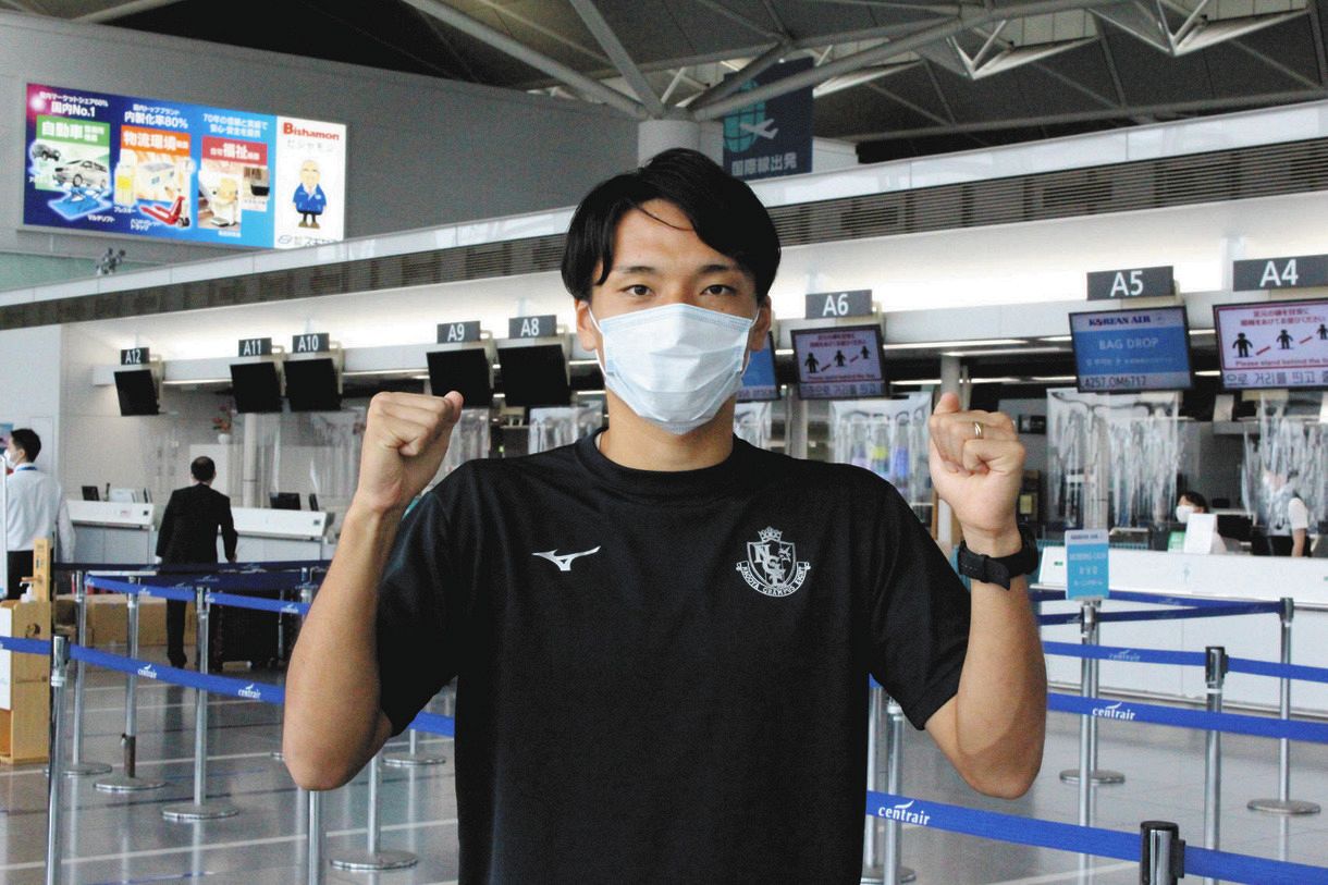 J1名古屋 Acl浦項戦へ韓国出発 17日に準々決勝 勝てば中2日 同じ会場で準決勝 中日スポーツ 東京中日スポーツ